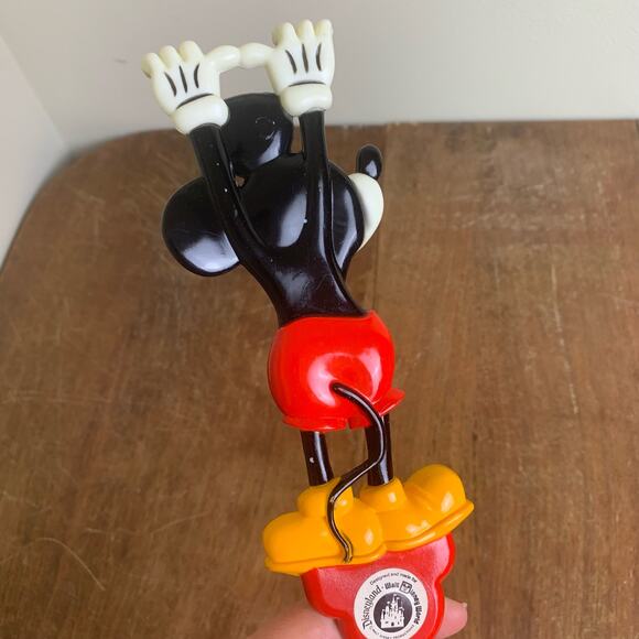Vintage Walt Disney World Plastic Mickey Mouse Back Scratcher 15" - Picture 8 of 8
